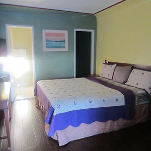 Travel Eagle Inn Motel